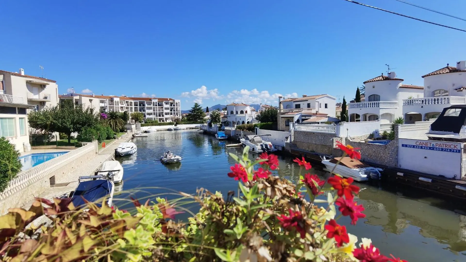 Leon Inmo Apartment Regina - 15762 Empuriabrava