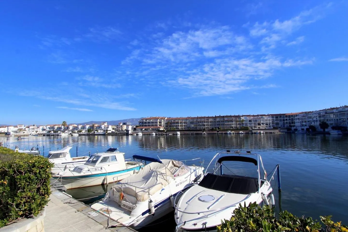 Leon Inmo Apartment Regina - 15762 Empuriabrava